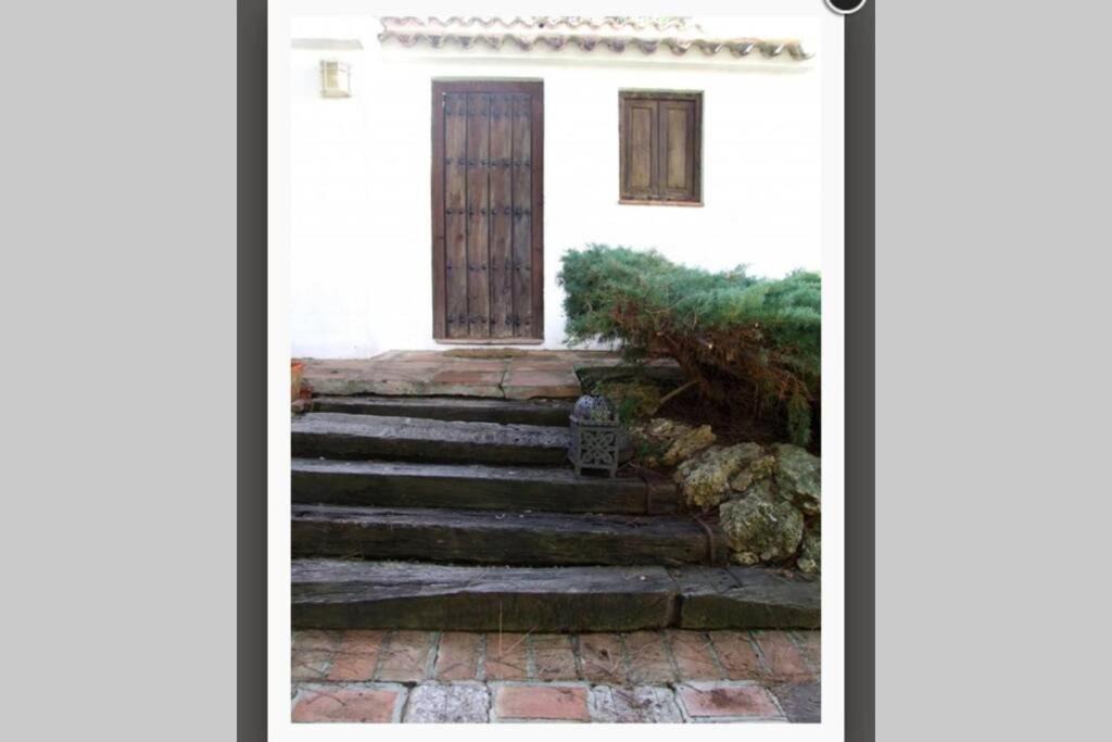 Photo of Buildings in Cabo Roche