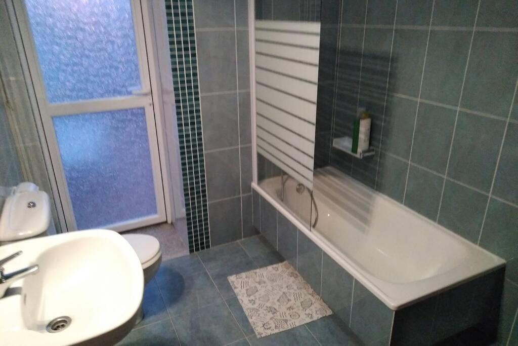 Photo of Bathroom in A Lanzada