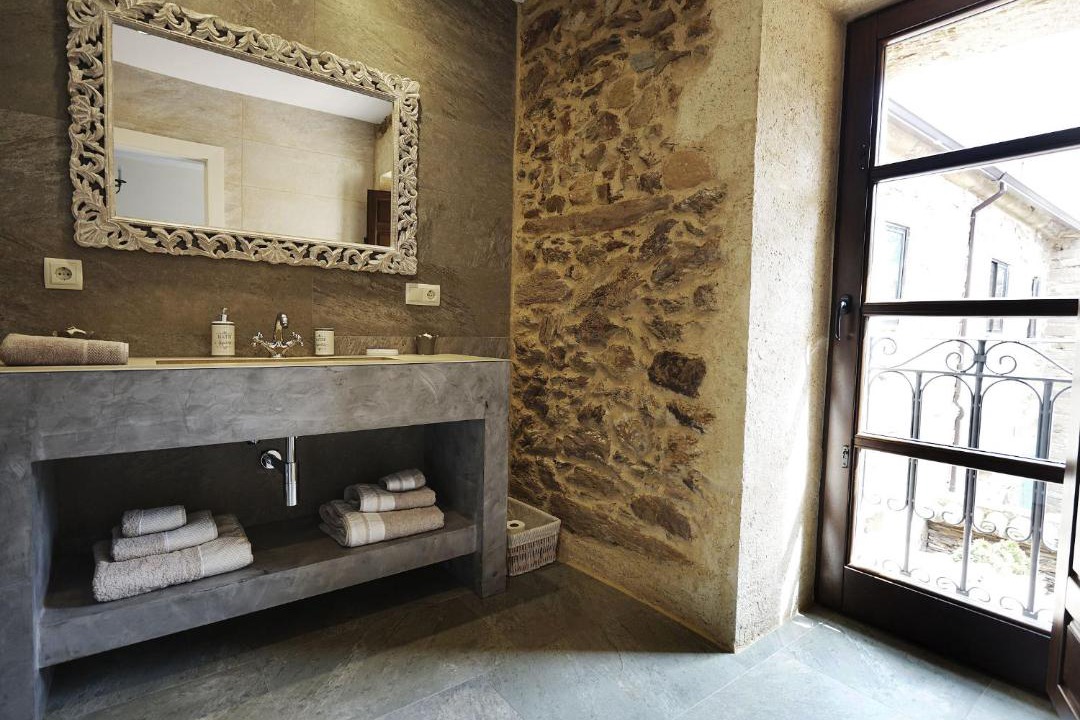 Photo of Bathroom in Tabara