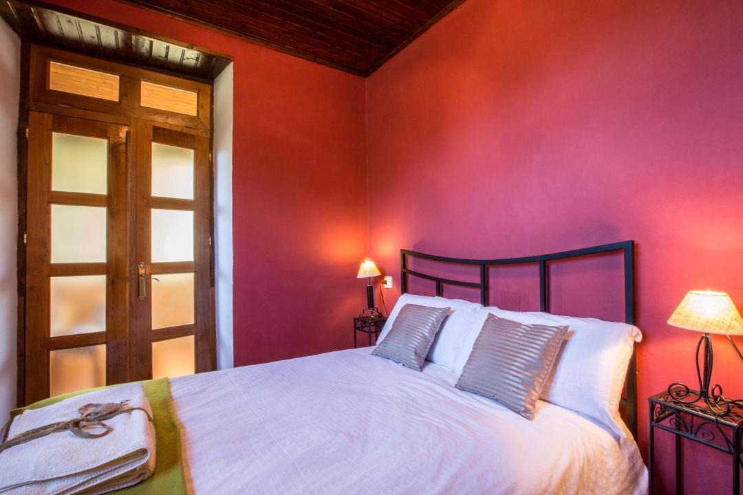 Photo of Bedroom in Oballo