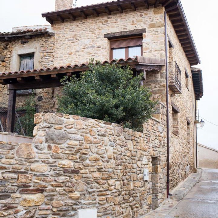 Photo of Buildings in Horcajuelo de la Sierra