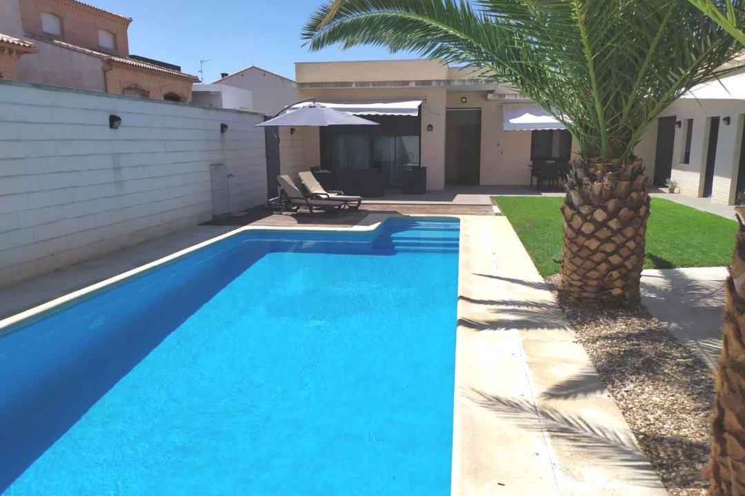 Photo of Outdoor in Galvez