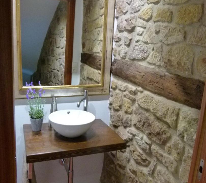Photo of Bathroom in Mora de Rubielos