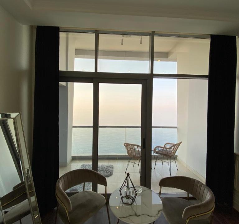Photo of Livingroom in Ash Shati