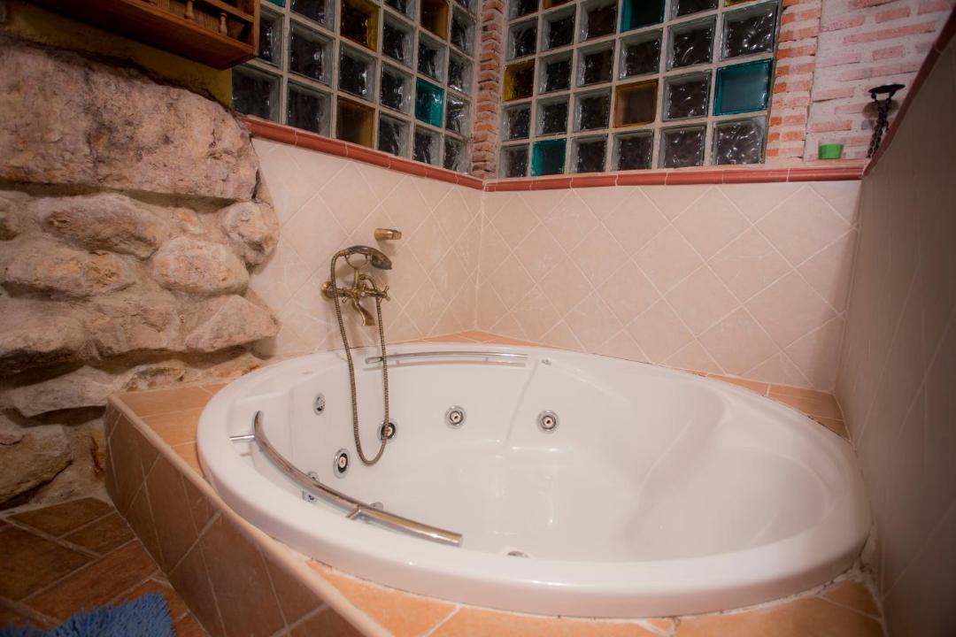 Photo of Bathroom in Munoveros