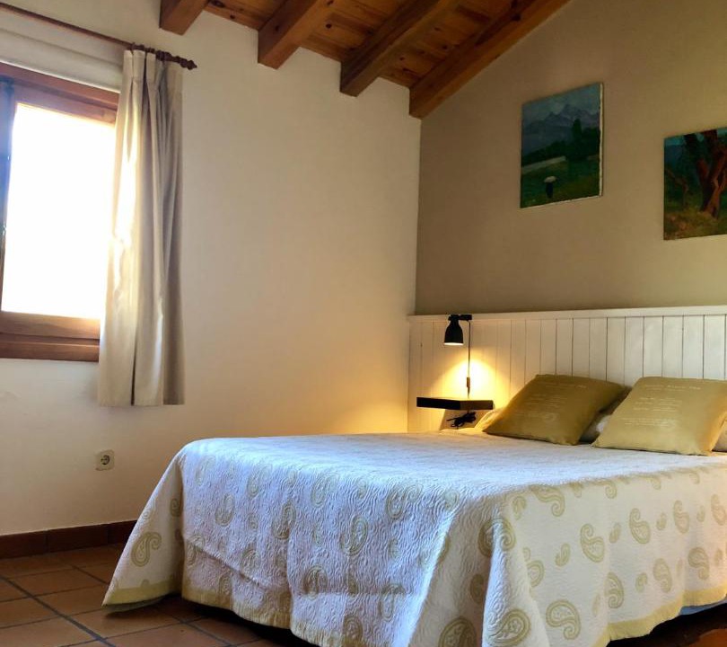 Photo of Bedroom in Montejo de la Sierra