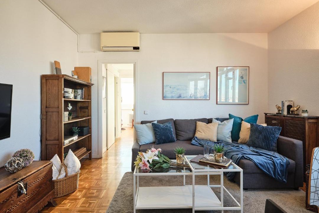 Photo of Livingroom in Cuatro Caminos