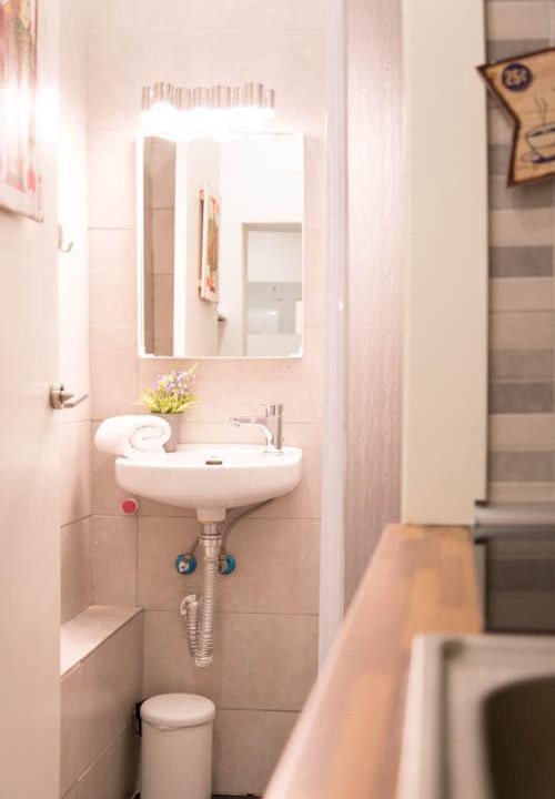 Photo of Bathroom in Embajadores