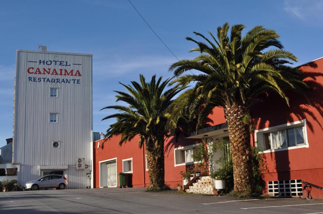 Photo of Buildings in O Meson Do Vento
