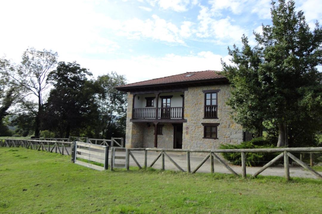 Photo of Others in Villamayor