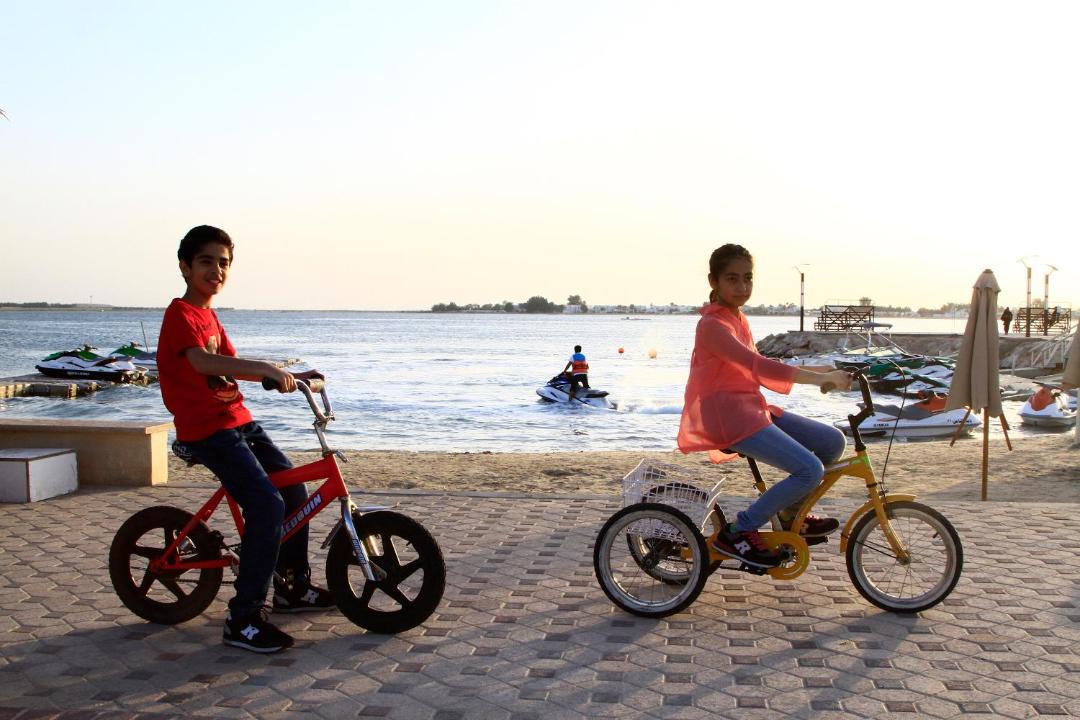 Photo of Human In Picture in Dhahran
