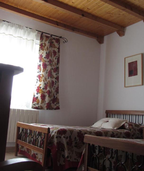 Photo of Bedroom in Caracenilla