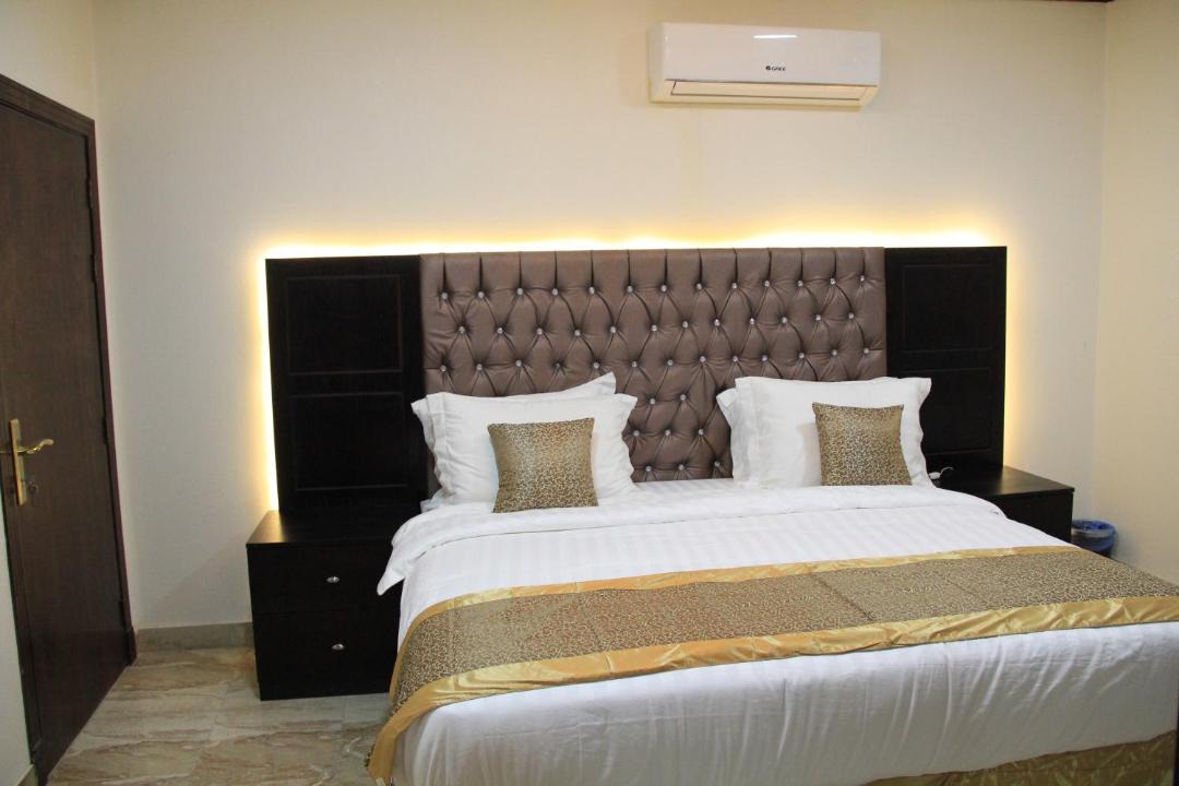 Photo of Bedroom in Dhahran