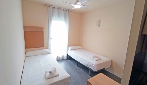 Basic Twin Room