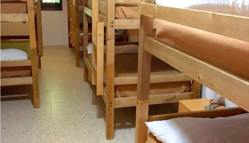 Room, Shared Bathroom (6 adults)