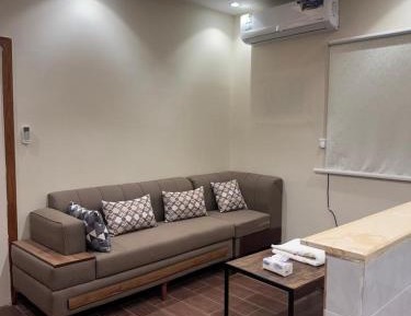 One-Bedroom Deluxe Apartment