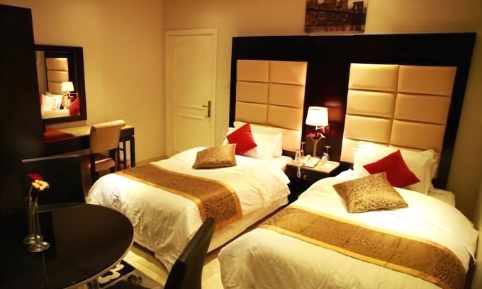 Jeddah Hotel | Al Janaderia 14